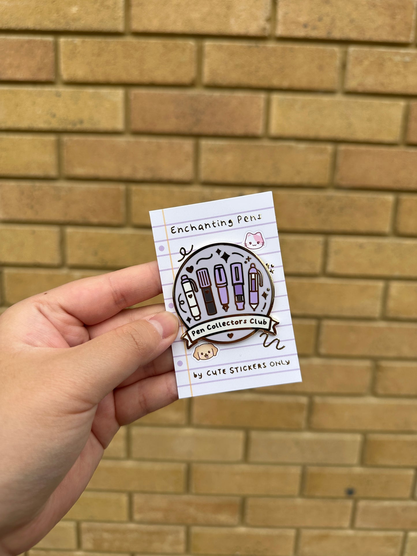 Pen Collectors Club Enamel Pin